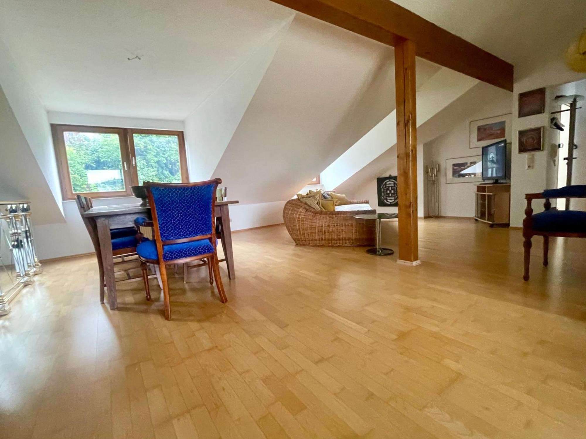 Wunderschoenes Grosses 3 Zimmer Apartament Zentrum Goldstadt Familienfreundlich Mit Garage Pforzheim Buitenkant foto
