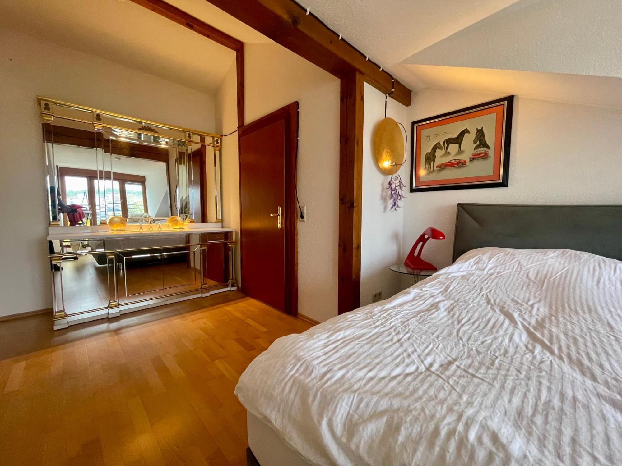Wunderschoenes Grosses 3 Zimmer Apartament Zentrum Goldstadt Familienfreundlich Mit Garage Pforzheim Buitenkant foto