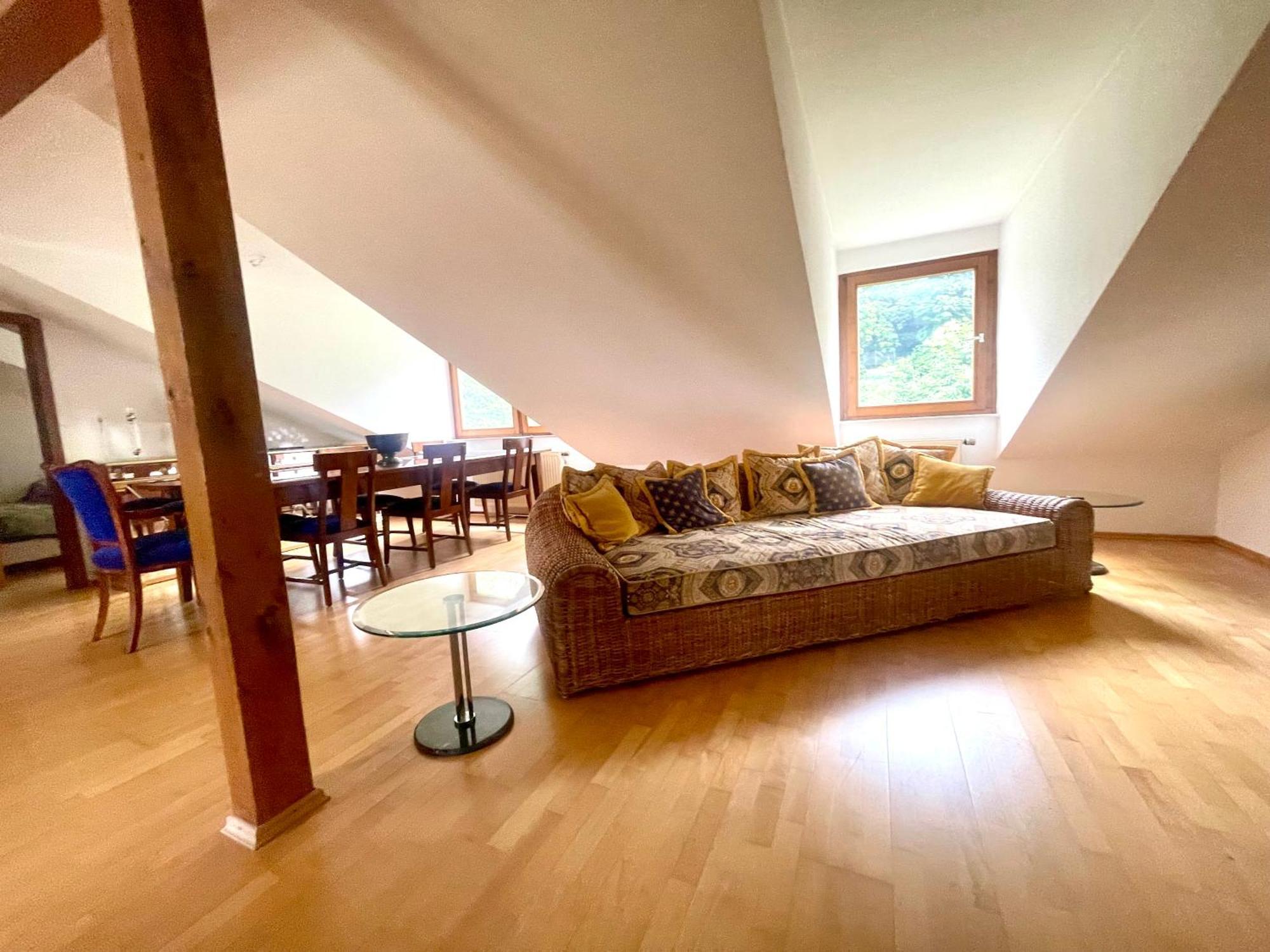 Wunderschoenes Grosses 3 Zimmer Apartament Zentrum Goldstadt Familienfreundlich Mit Garage Pforzheim Buitenkant foto