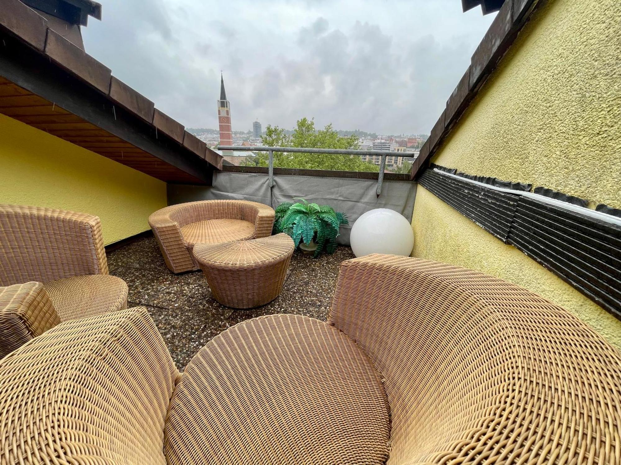 Wunderschoenes Grosses 3 Zimmer Apartament Zentrum Goldstadt Familienfreundlich Mit Garage Pforzheim Buitenkant foto